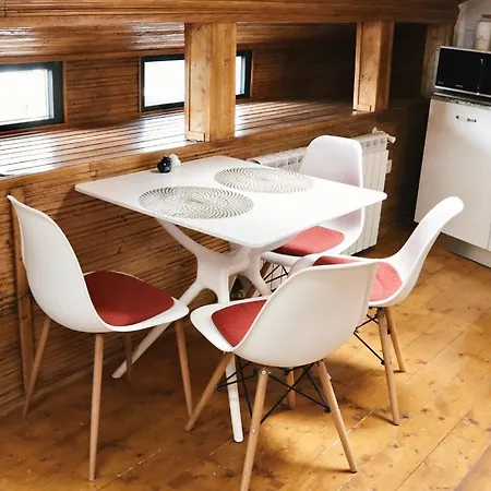 Mansion 10 Apartment