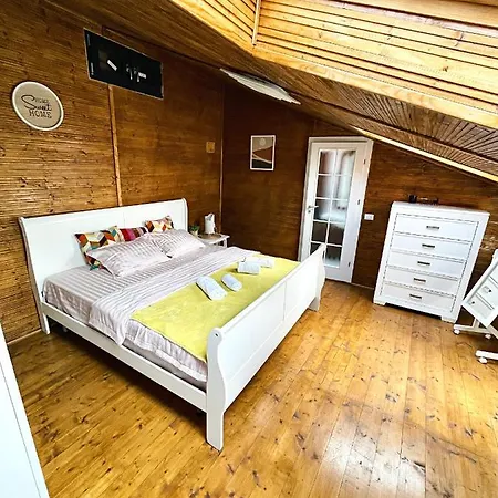 Mansion 10 *