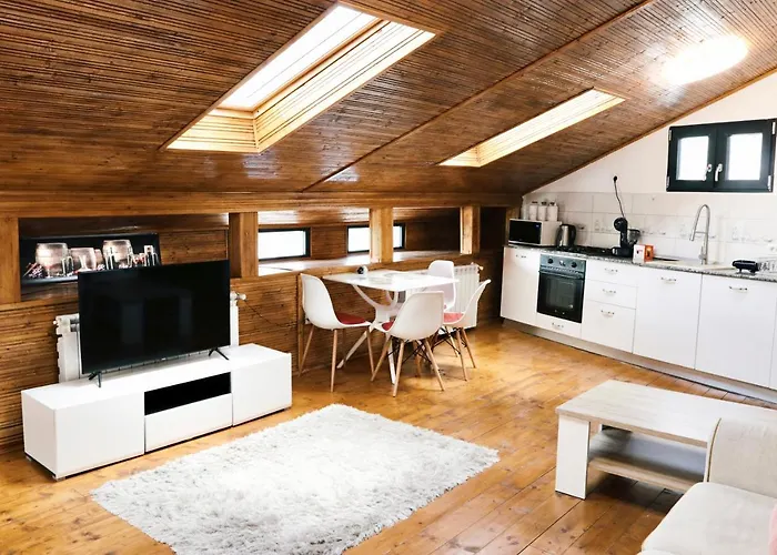 Mansion 10 Apartment *