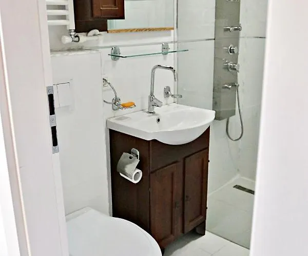 Mansion 10 Apartamento *