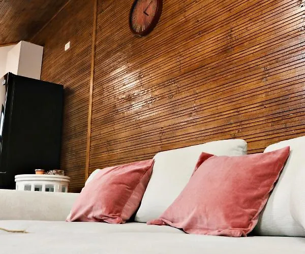 Mansion 10 * Bucareste